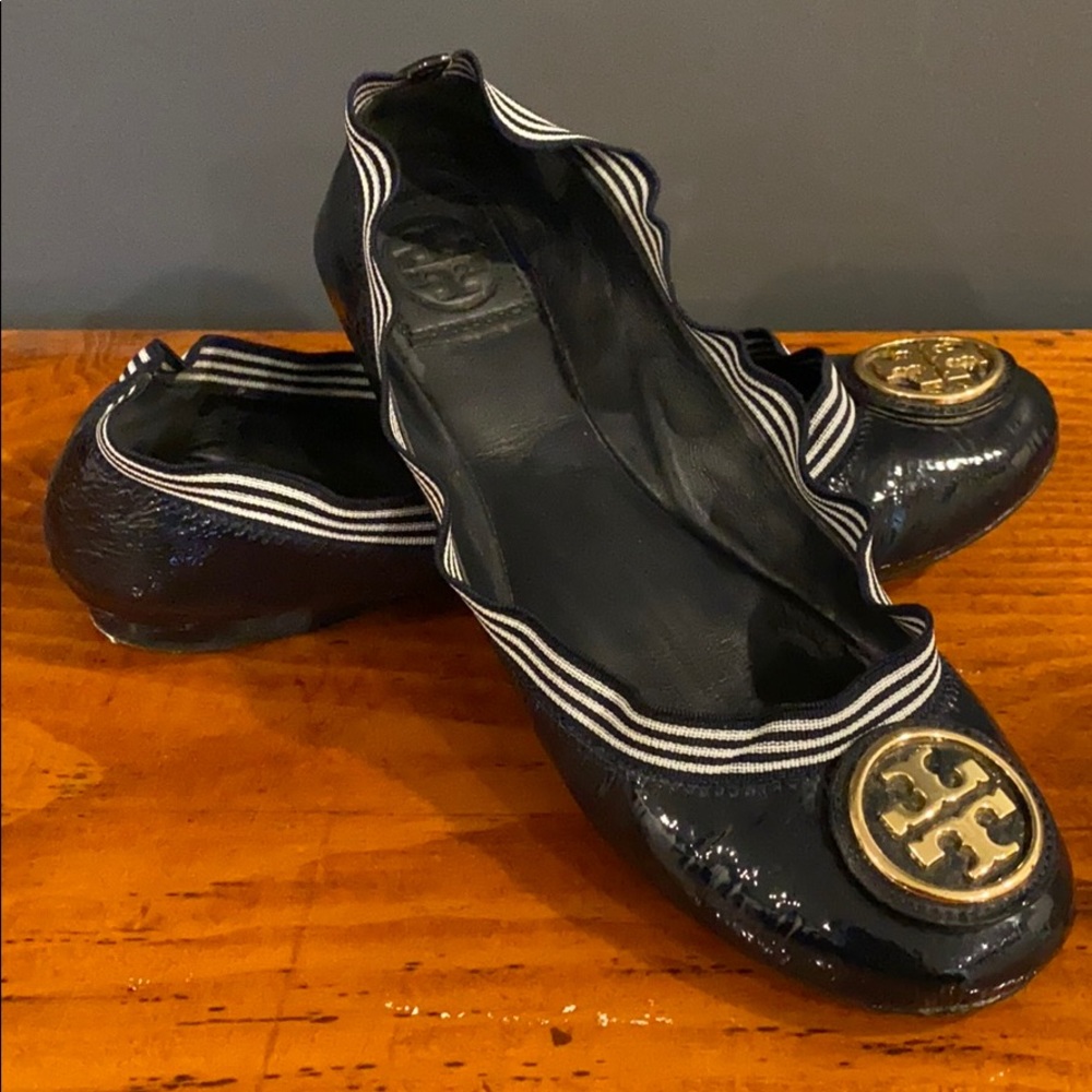 TORY BURCH CAROLINE FLATS - NAVY